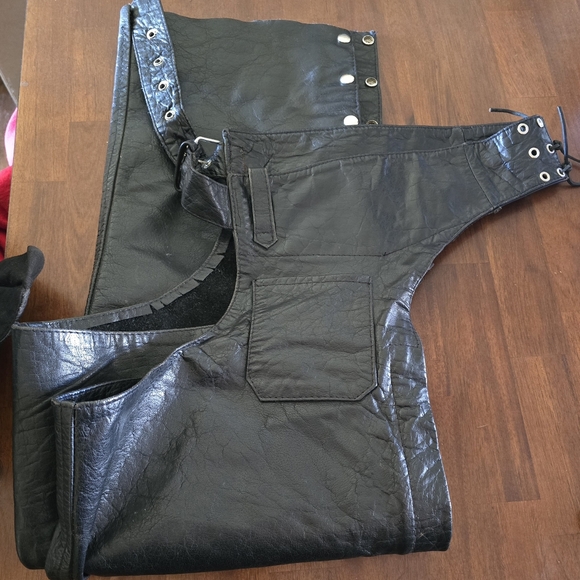 Motorcycle chaps - Picture 3 of 3